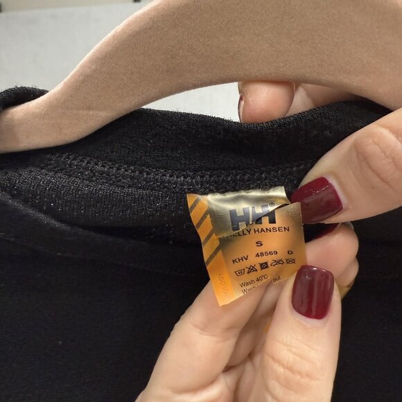 Helly Hansen Shirt Womens Small Black Merino Wool Base Layer Thermal Long Sleeve - Picture 2 of 10